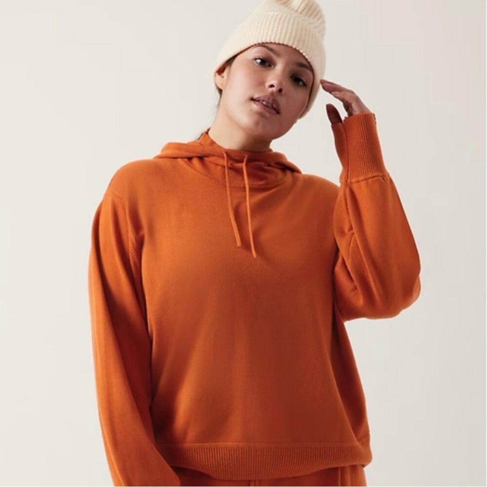 NWOT Alicia Keys x Athleta Intention hoodie